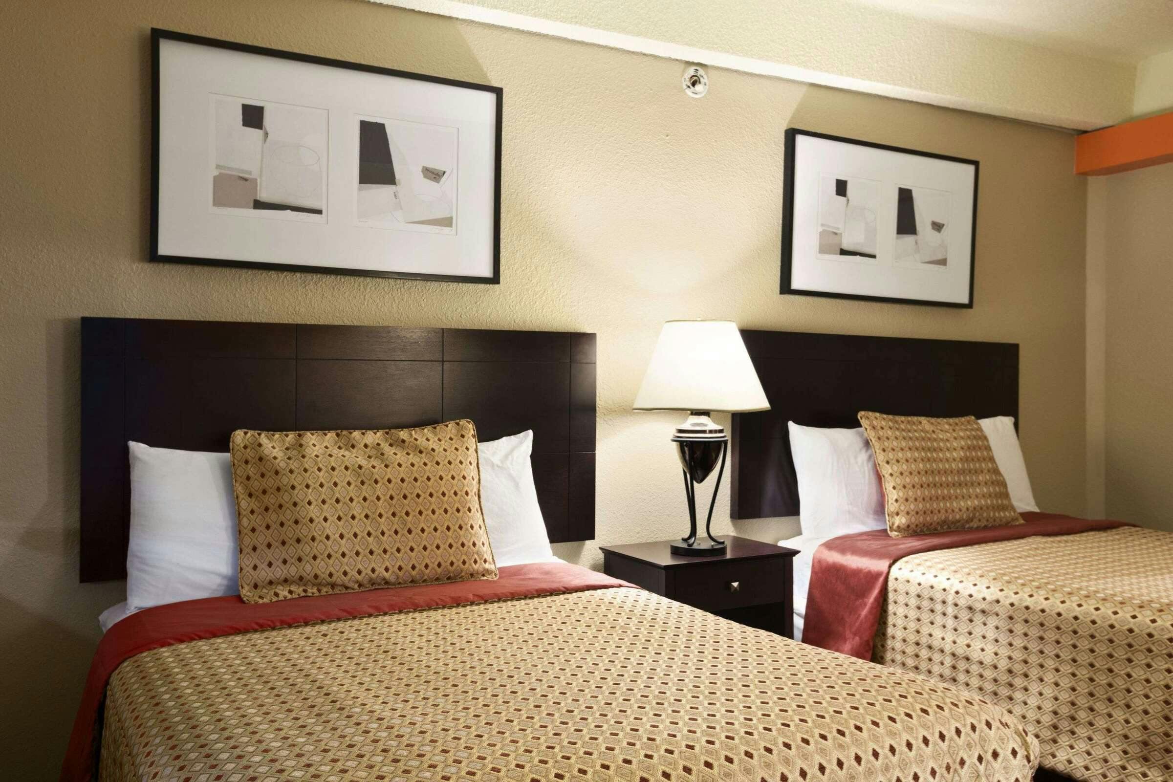 Hotel Days Inn by Wyndham Denver Downtown photo 3