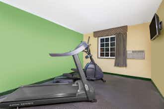 Hotel Days Inn Great Bend photo 1