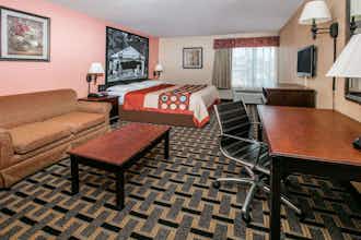 Hotel Super 8 by Wyndham Farmers Branch/North Dallas photo 2