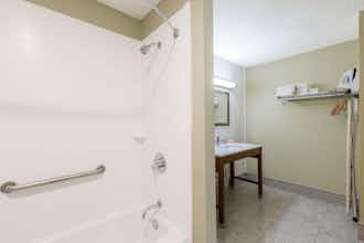 Hotel Days Inn and Suites Big Spring photo 3