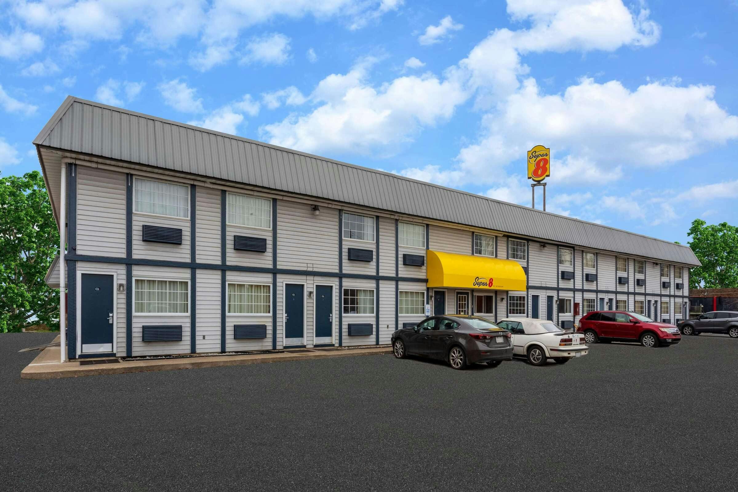 Super 8 Wooster OH
