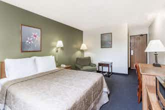 Hotel Super 8 Hampton photo 3