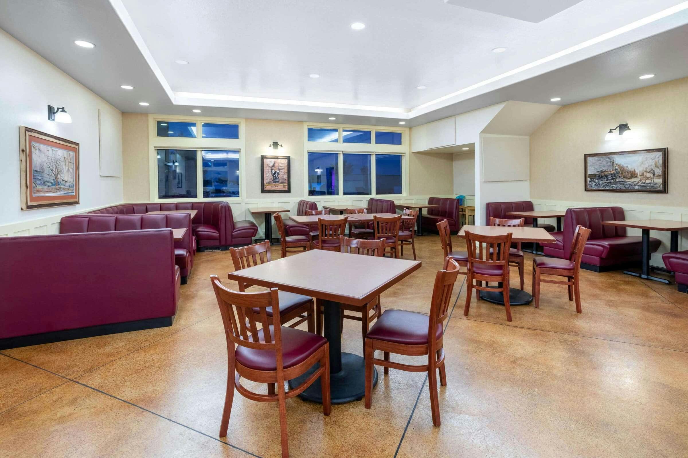 Hotel Inn at Lander TL photo 5