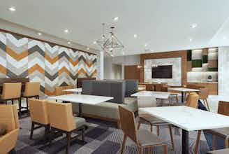 Hotel La Quinta Inn & Suites by Wyndham Limon photo 2