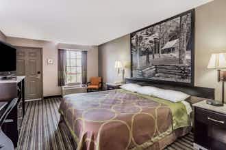 Hotel Super 8 by Wyndham Clinton TN photo 4