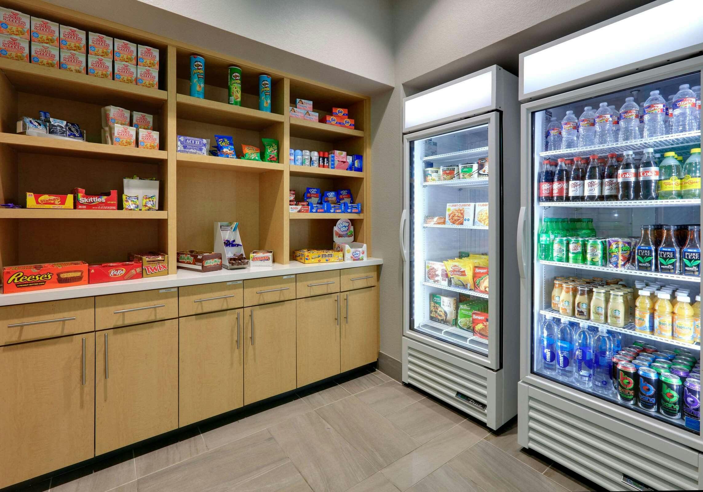 Hotel La Quinta Inn Suites Lakeway photo 3