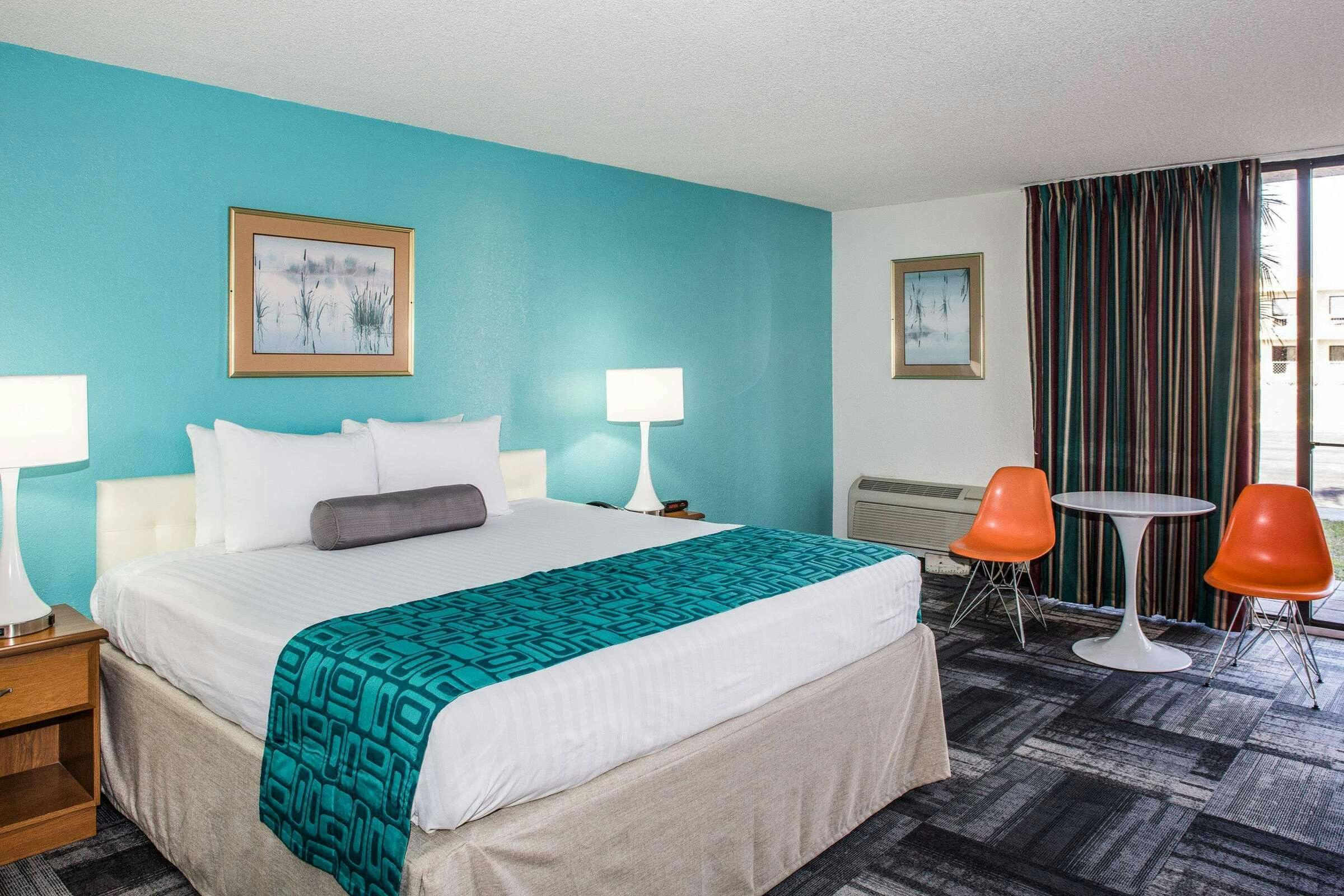 Hotel Howard Johnson Winter Haven FL photo 5