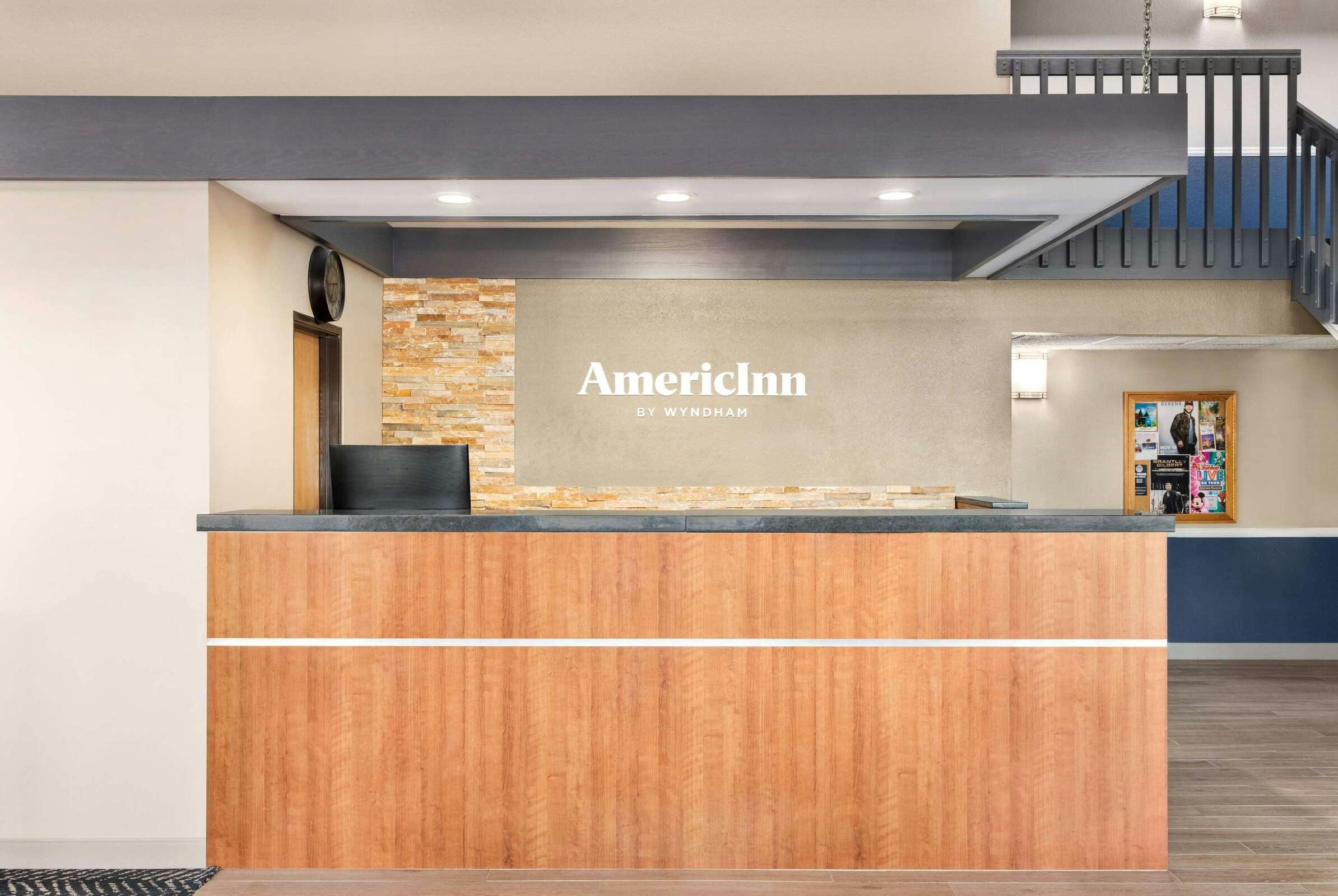Hotel AmericInn by Wyndham Bemidji photo 4