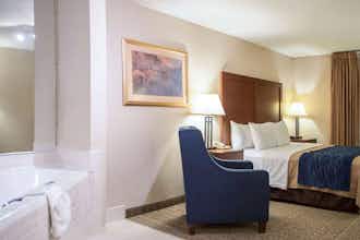 Hotel Wingate Anchorage Downtown photo 4