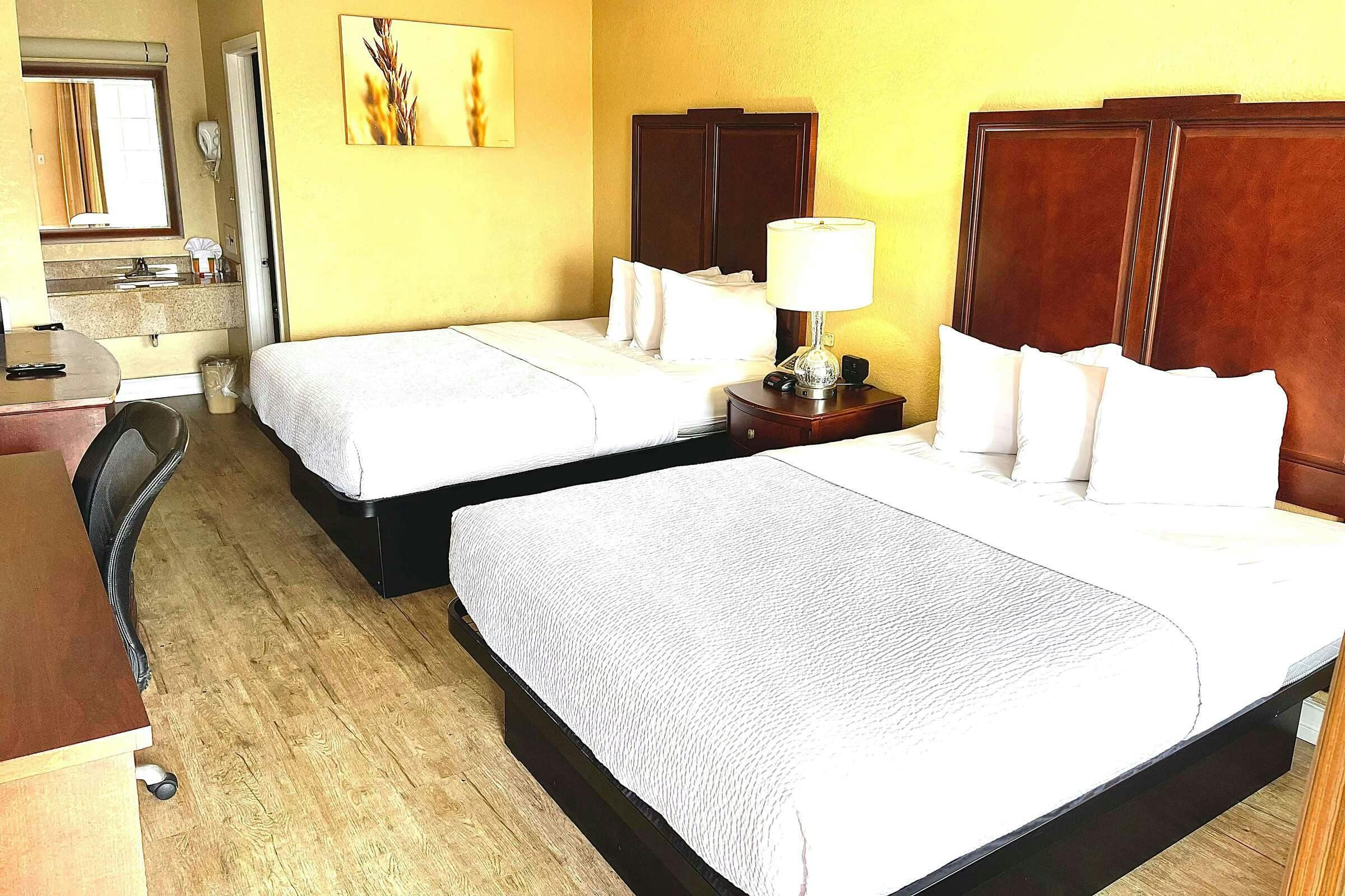 Hotel Days Inn by Wyndham Fort Walton Beach photo 4