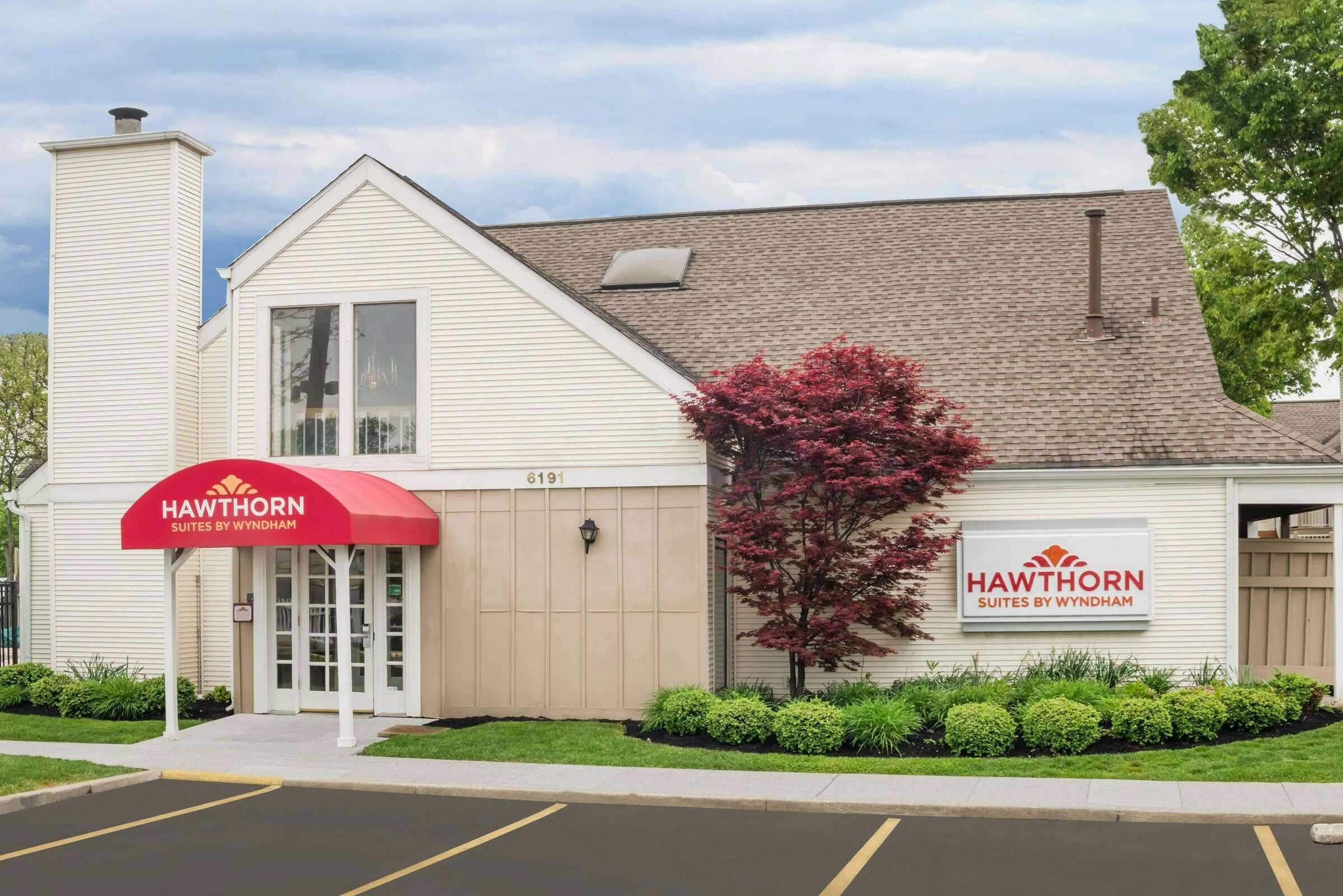 Hawthorn Extended Stay by Wyndham Columbus North