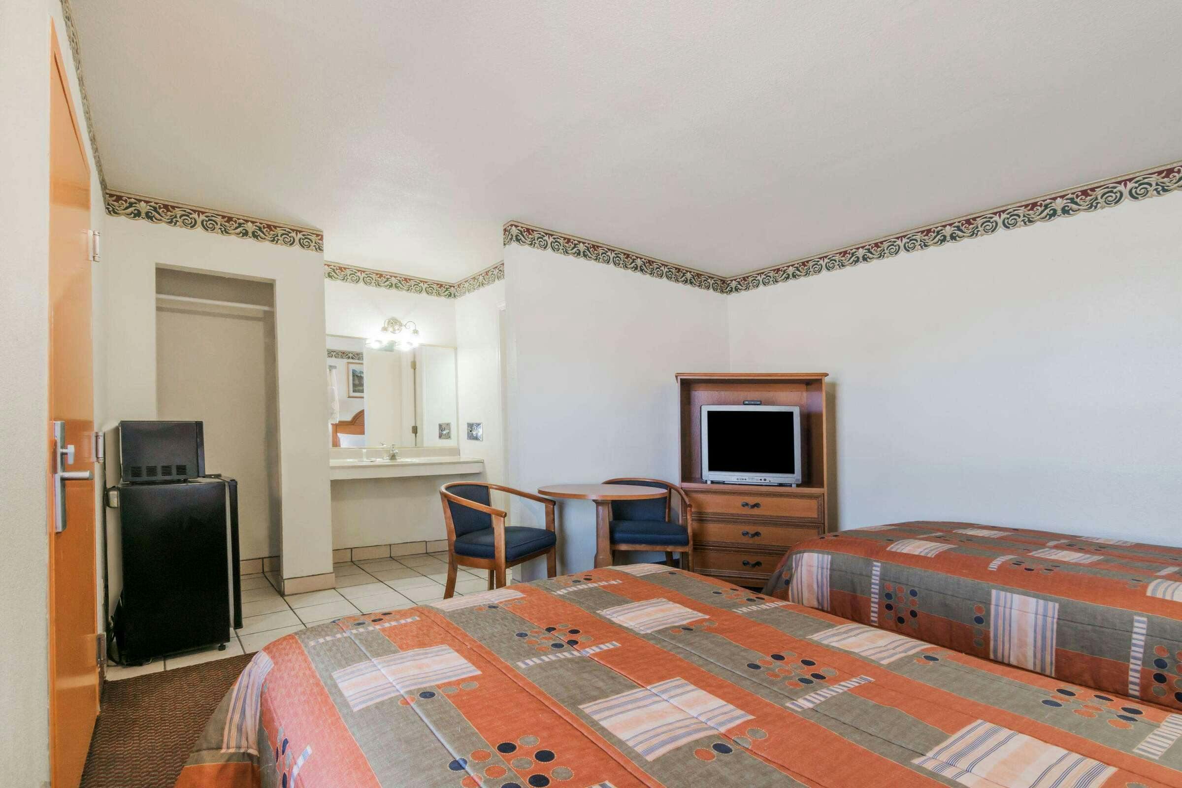 Hotel Travelodge by Wyndham Temple photo 3