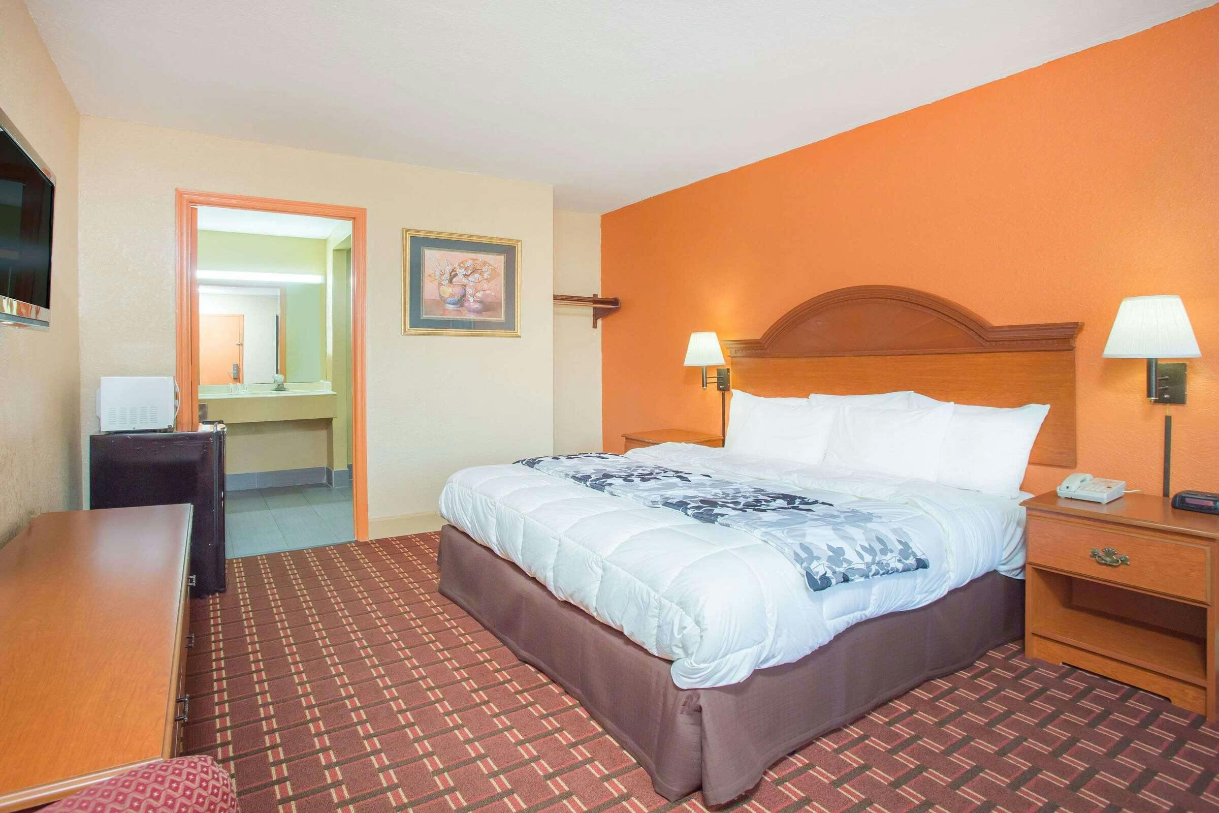 Hotel Days Inn Athens photo 1