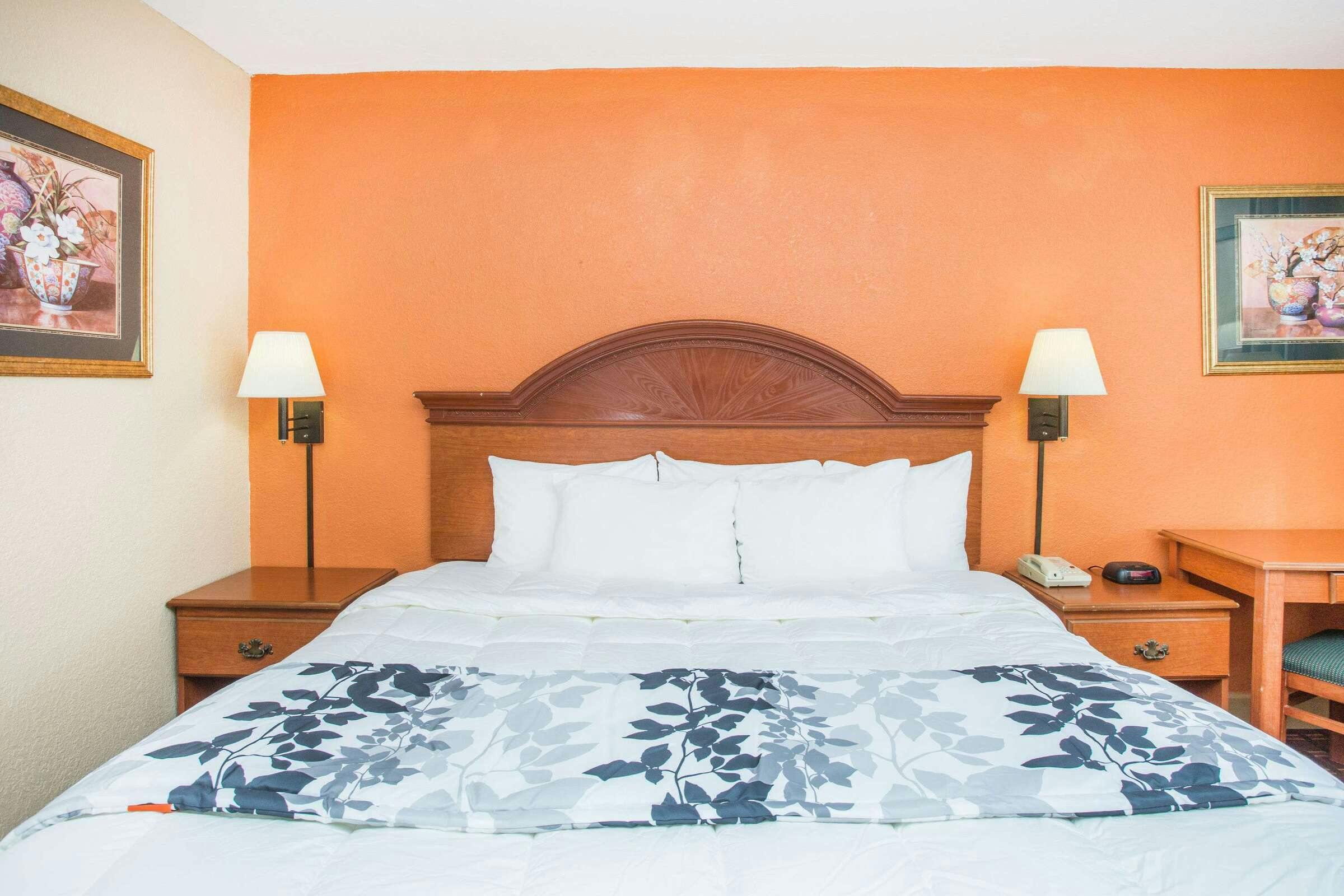 Hotel Days Inn Athens photo 2