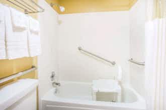 Hotel Days Inn Athens photo 5