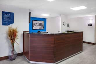 Hotel Super 8 Pensacola photo 2