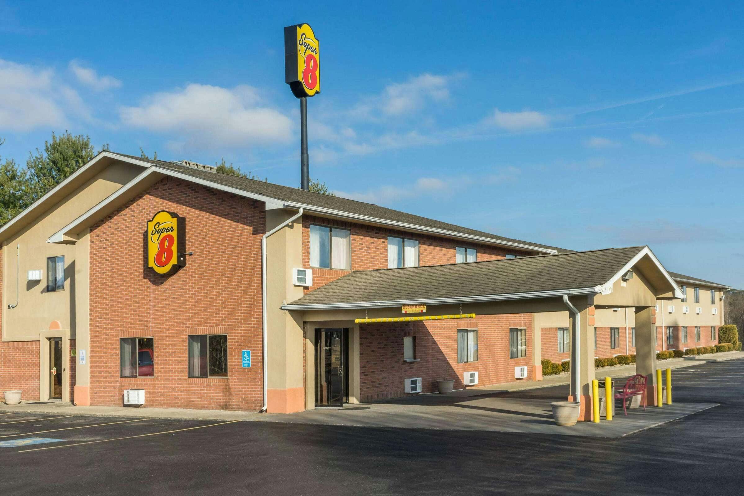 Super 8 Munfordville KY