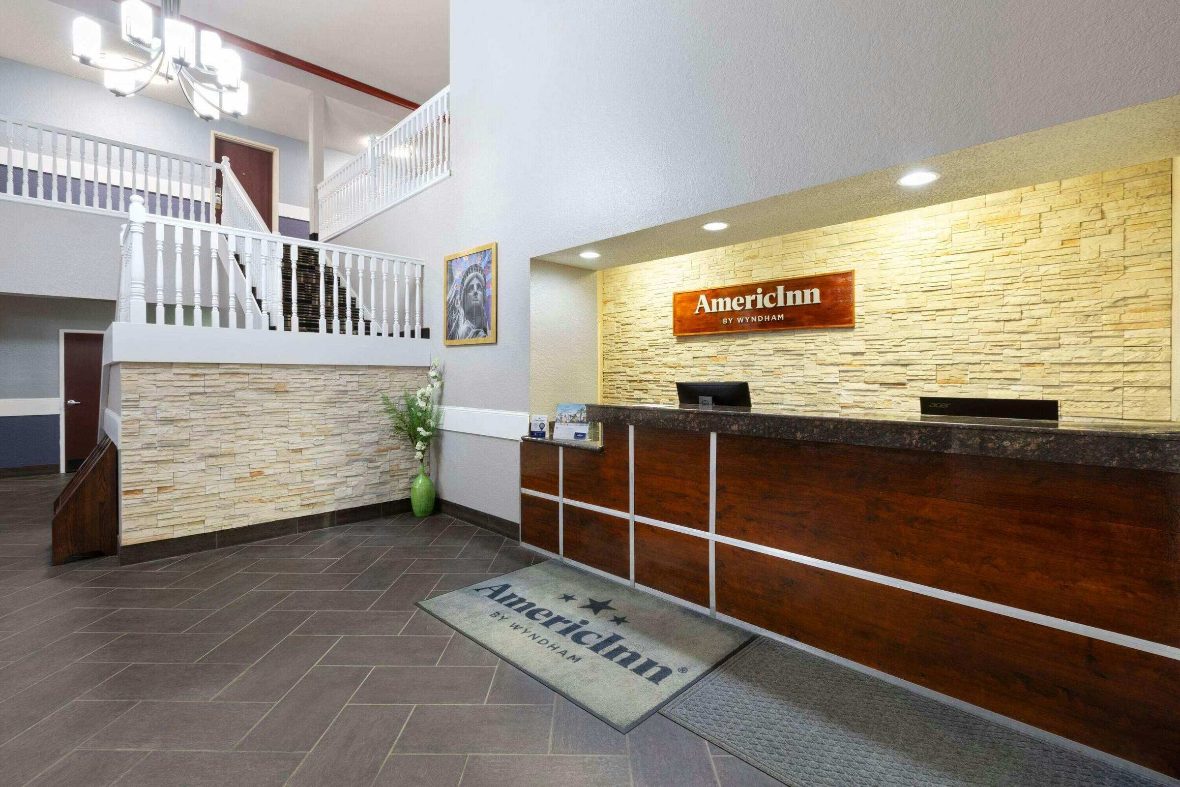 Hotel AmericInn by Wyndham Grinnell photo 3
