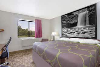 Hotel Super 8 Appomattox VA photo 4