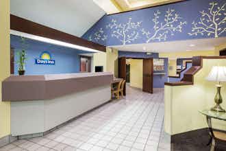 Hotel Days Inn Blue Springs photo 2