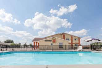 Hotel Super 8 Chickasha photo 2