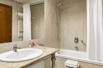 Hotel Ramada Naples photo 5