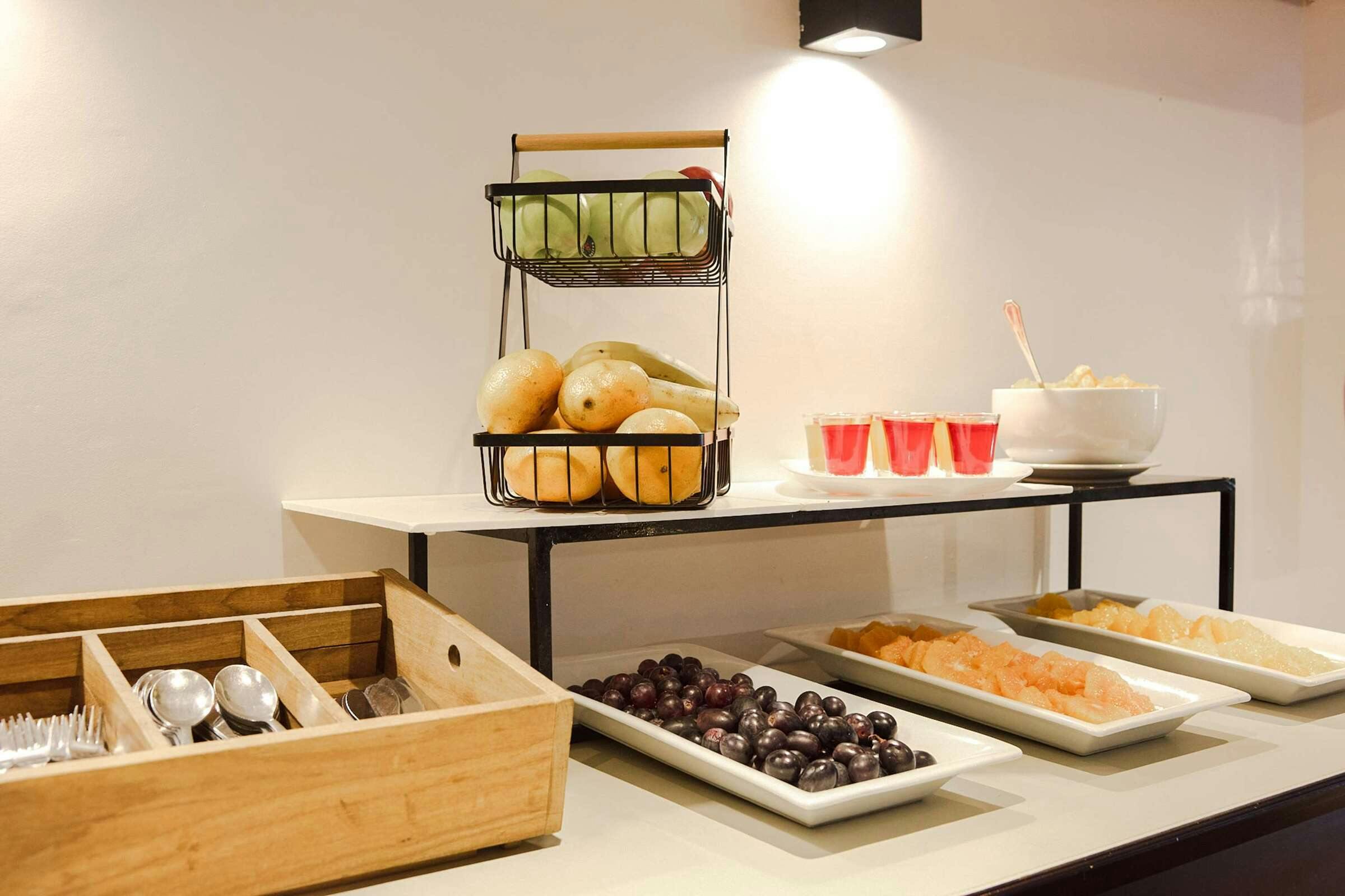 Hotel Ramada by Wyndham Buenos Aires Centro photo 5