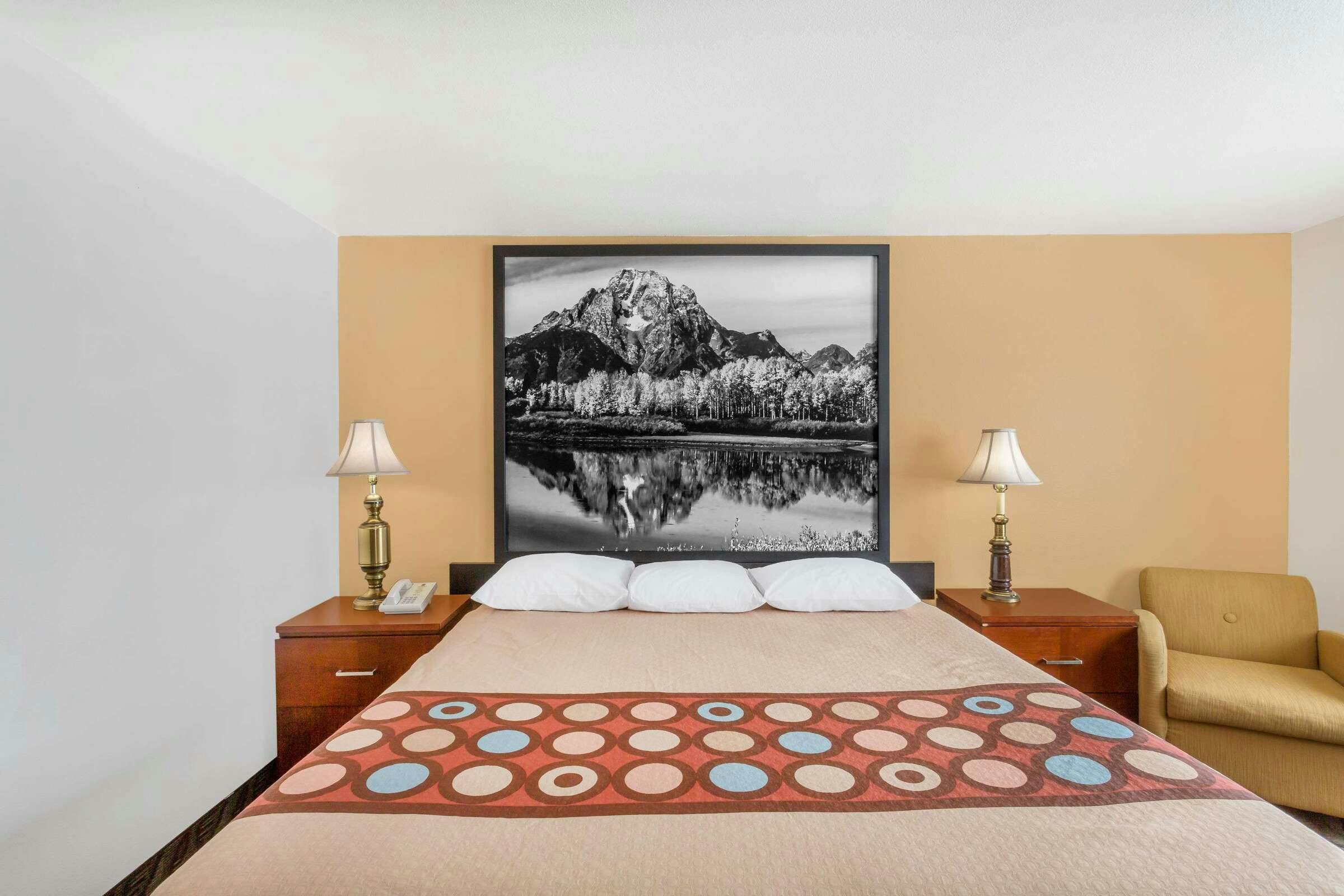 Hotel Super 8 by Wyndham Diamondville Kemmerer photo 4