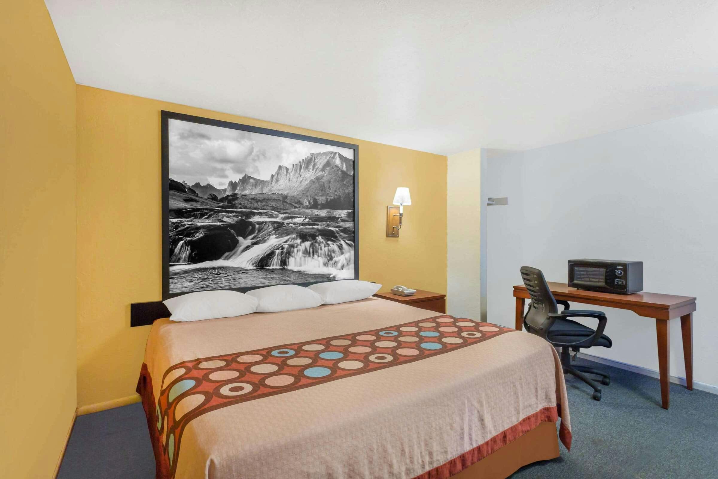 Hotel Super 8 by Wyndham Diamondville Kemmerer photo 5