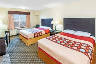 Hotel Super 8 Calgary Airport photo 1