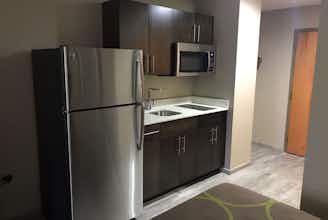 Hotel Super 8 by Wyndham Pascagoula photo 1