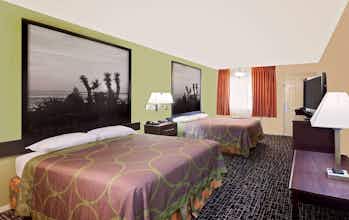 Hotel Super 8 by Wyndham Corpus Christi Northwest photo 3