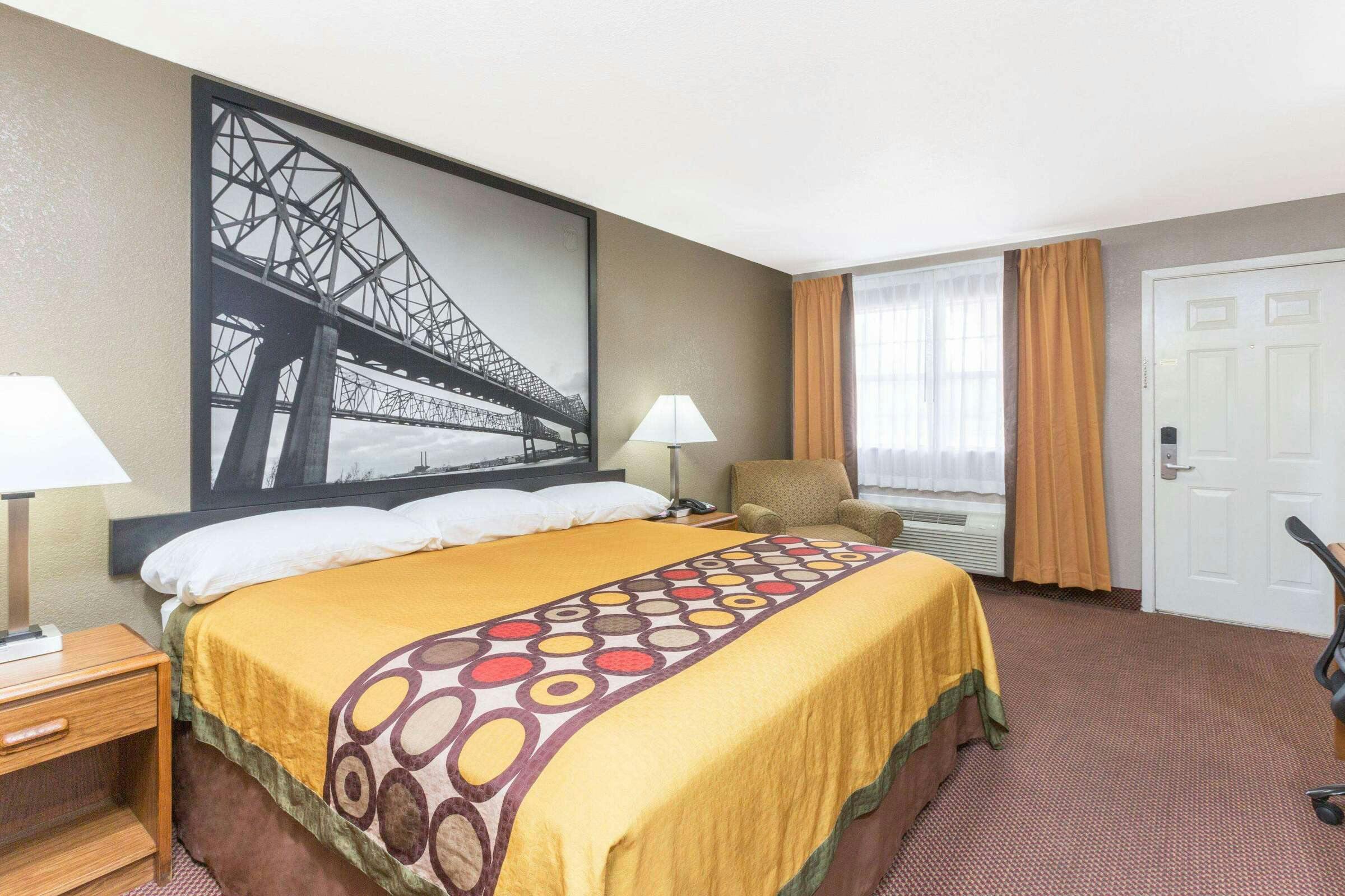 Hotel Super 8 by Wyndham Tallulah LA photo 3