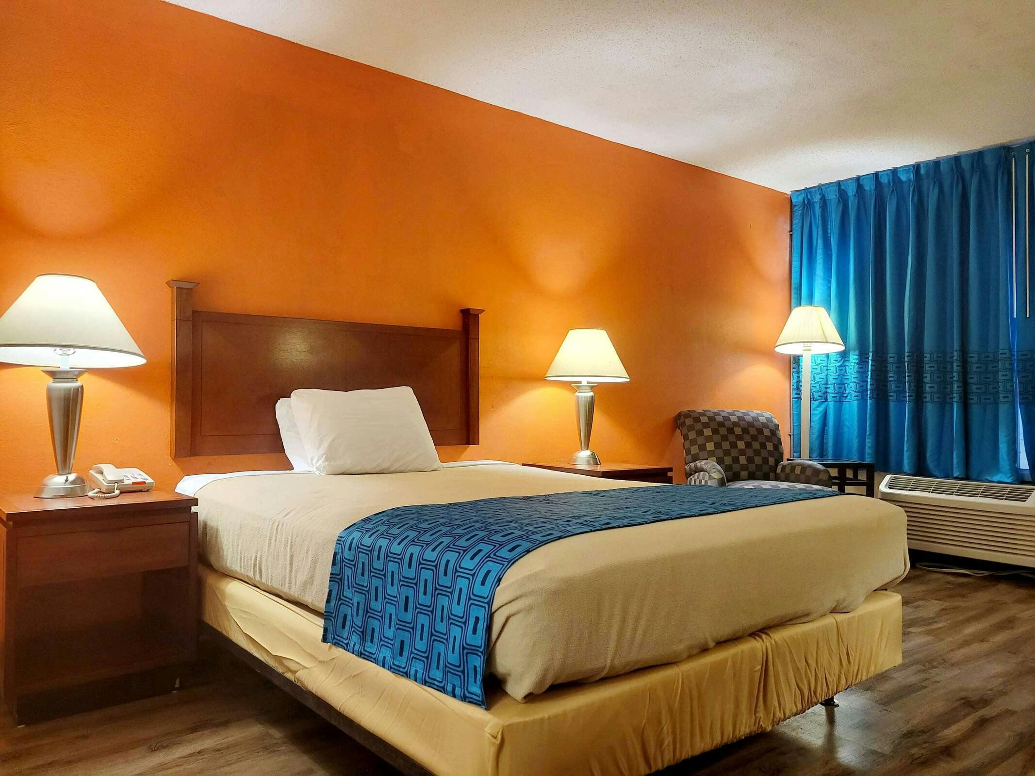 Hotel Howard Johnson by Wyndham Hannibal photo 2