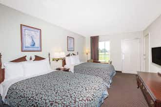 Hotel Days Inn by Wyndham West Point photo 4