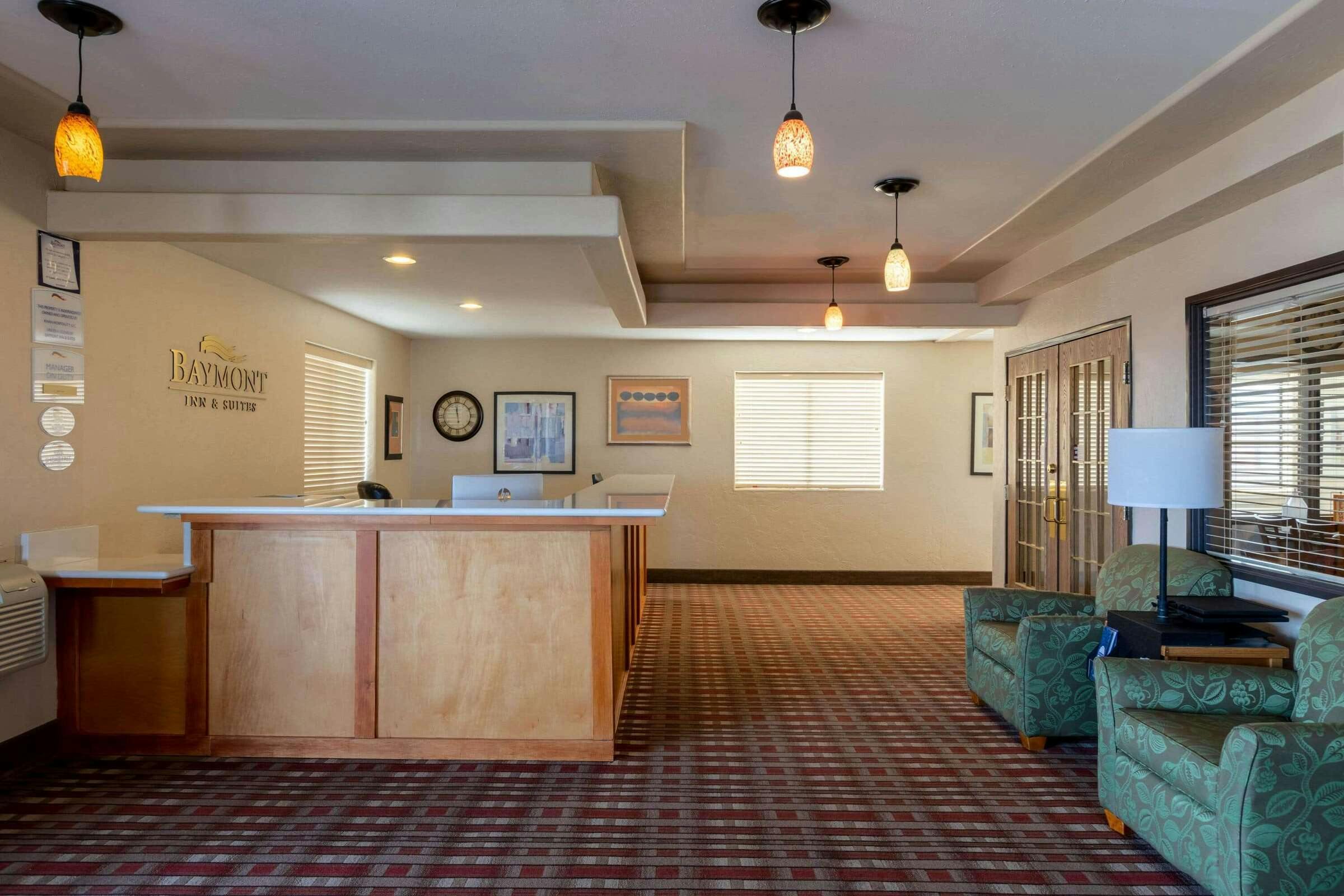 Hotel Baymont Inn Spearfish photo 4