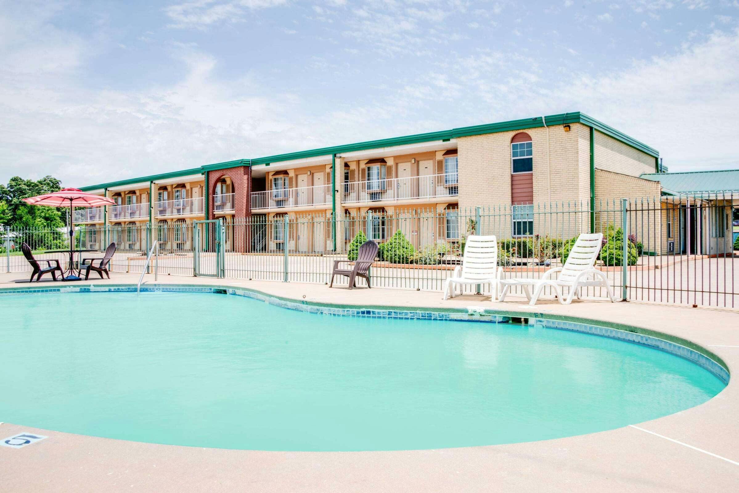 Hotel Days Inn Monett photo 3
