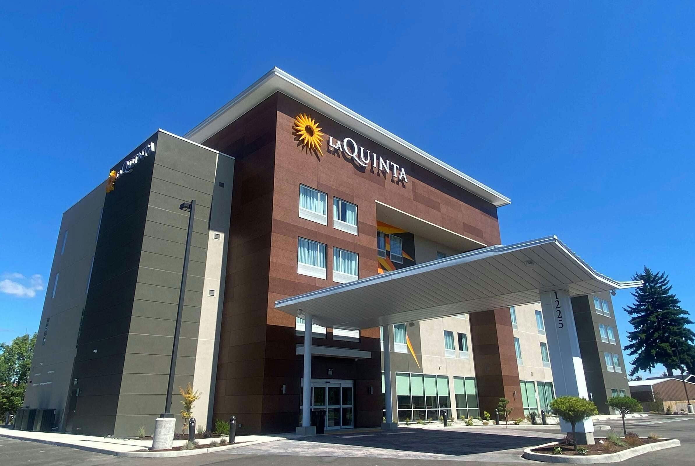 Hotel La Quinta Inn & Suites by Wyndham Centralia photo 2