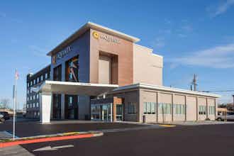 Hotel La Quinta Inn Suites Madera photo 1