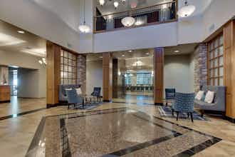 Hotel Drury Inn and Suites Phoenix Happy Valley photo 4