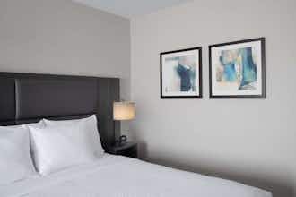Hotel Holiday Inn Express South Burlington Downtown photo 3