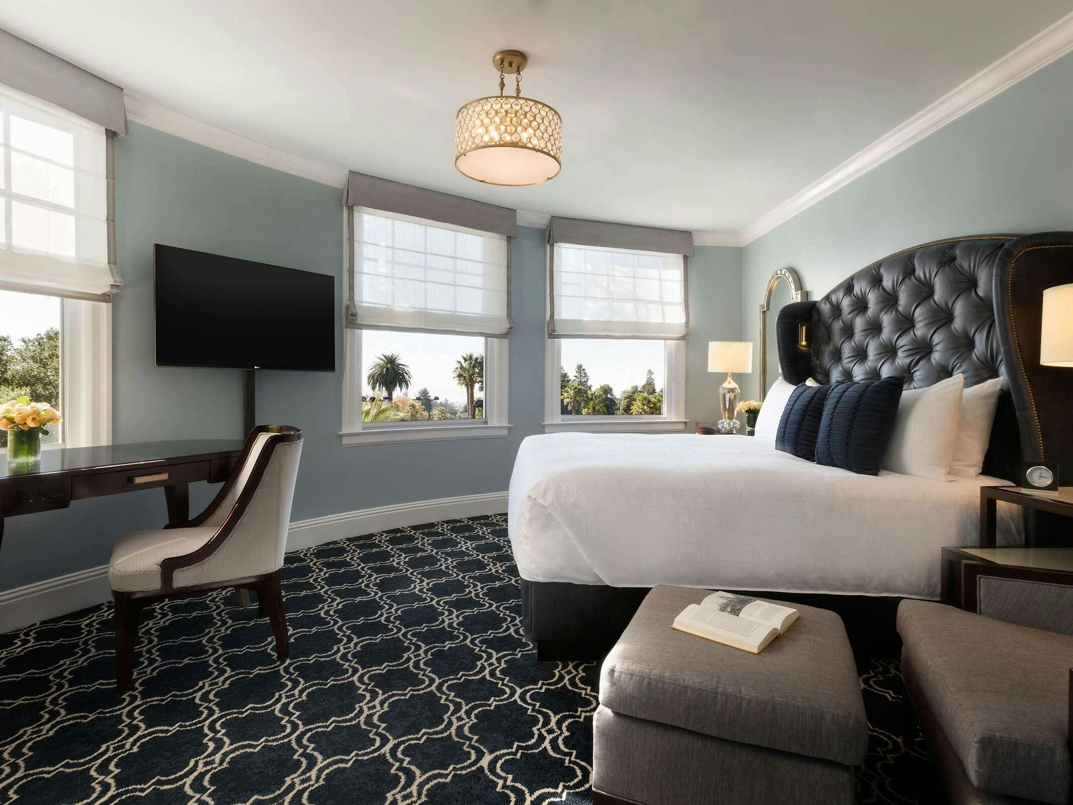 Hotel The Claremont Resort & Club photo 1