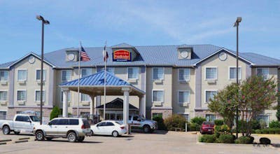 FairBridge Inn & Suites Cleburne