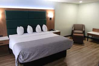 Hotel Wingate Vienna/Parkersburg photo 1