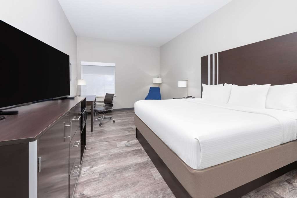 Hotel La Quinta Inn & Suites by Wyndham Tyler - University Area photo 5