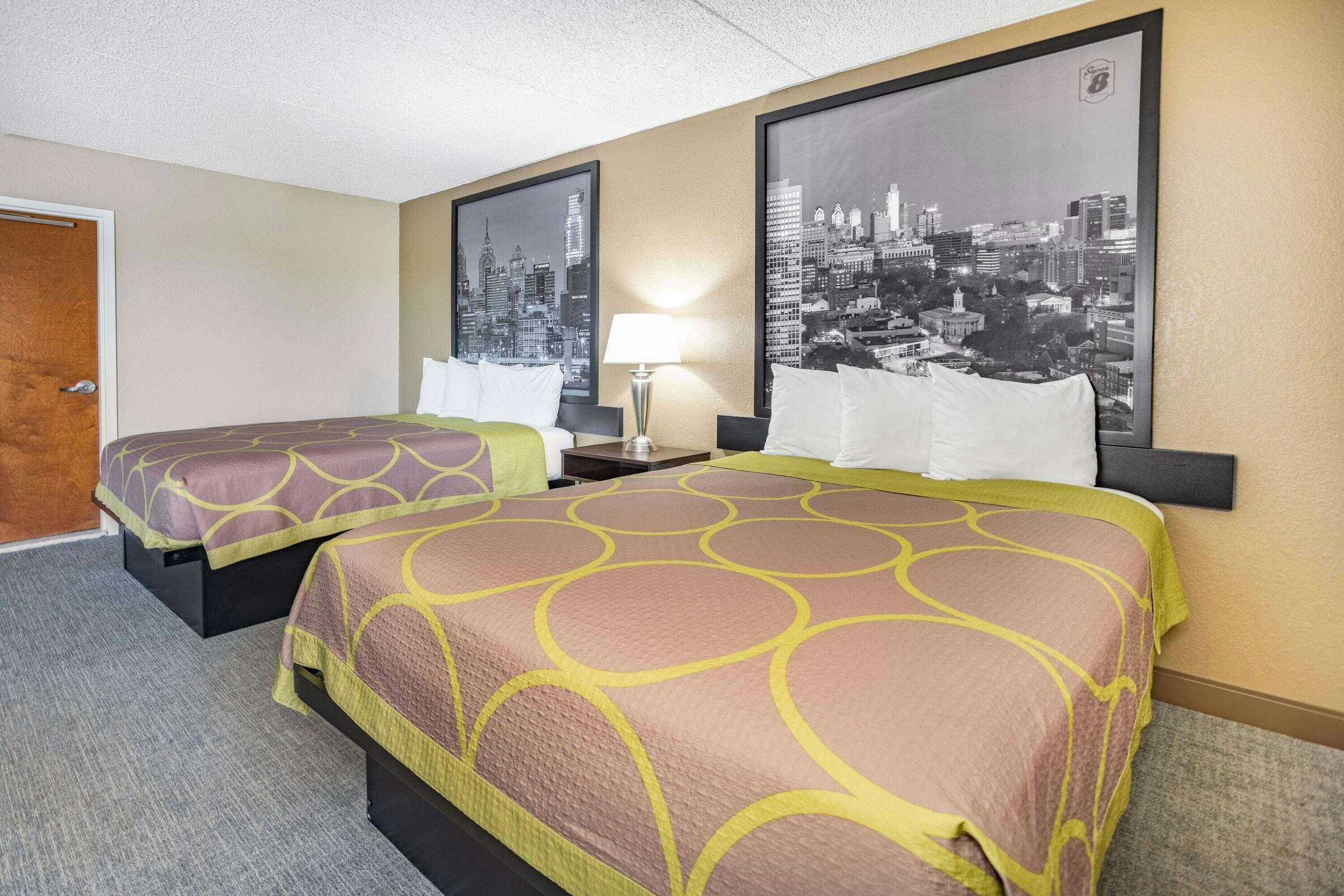 Hotel Super 8 by Wyndham Mount Laurel photo 1