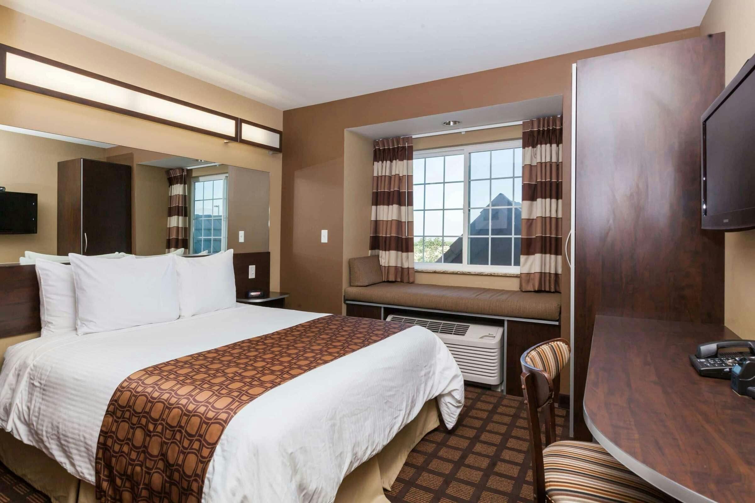 Hotel Microtel Wheeler Ridge Tejon photo 2