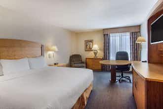 Hotel La Quinta Inn Ste ISP AP photo 4