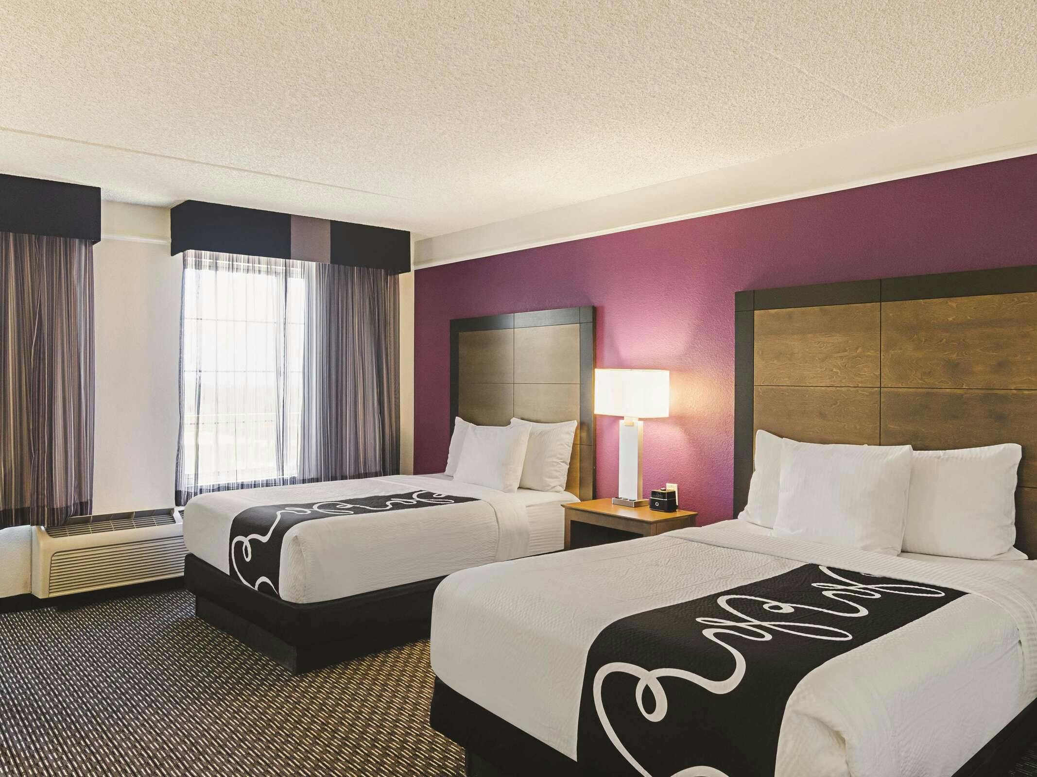 Hotel La Quinta Inn Ste Tech Center photo 1