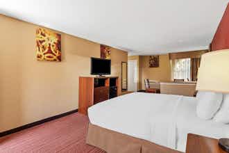Hotel Best Western Plus Fiesta Inn photo 4
